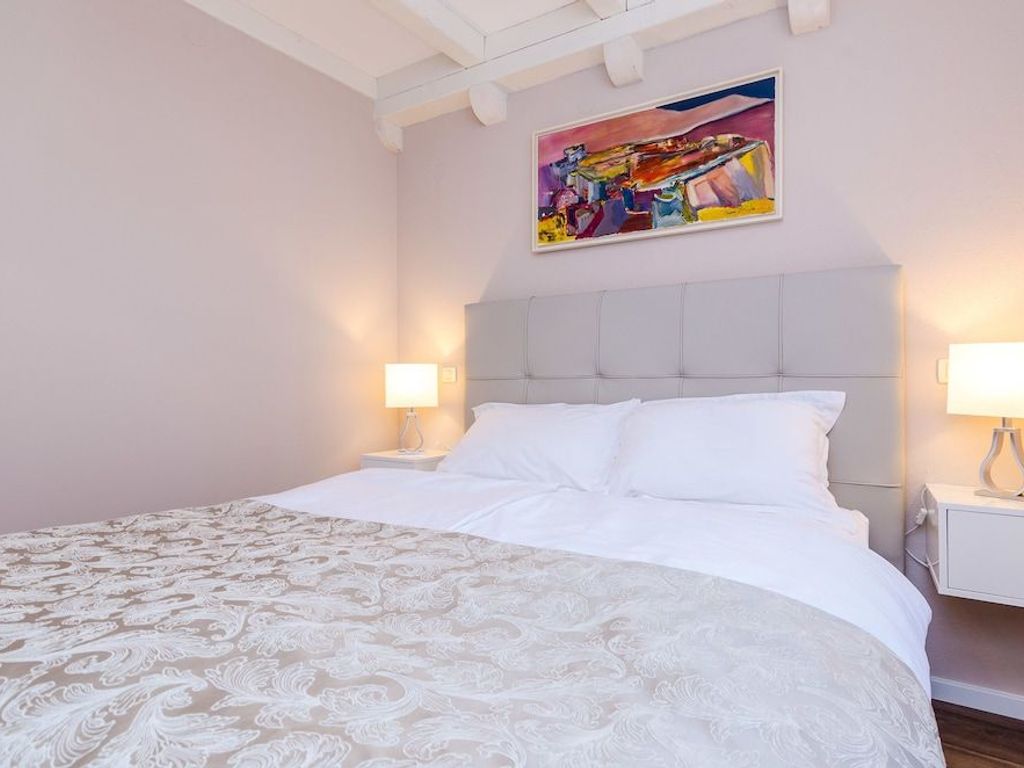 Villa Flores - Apartments