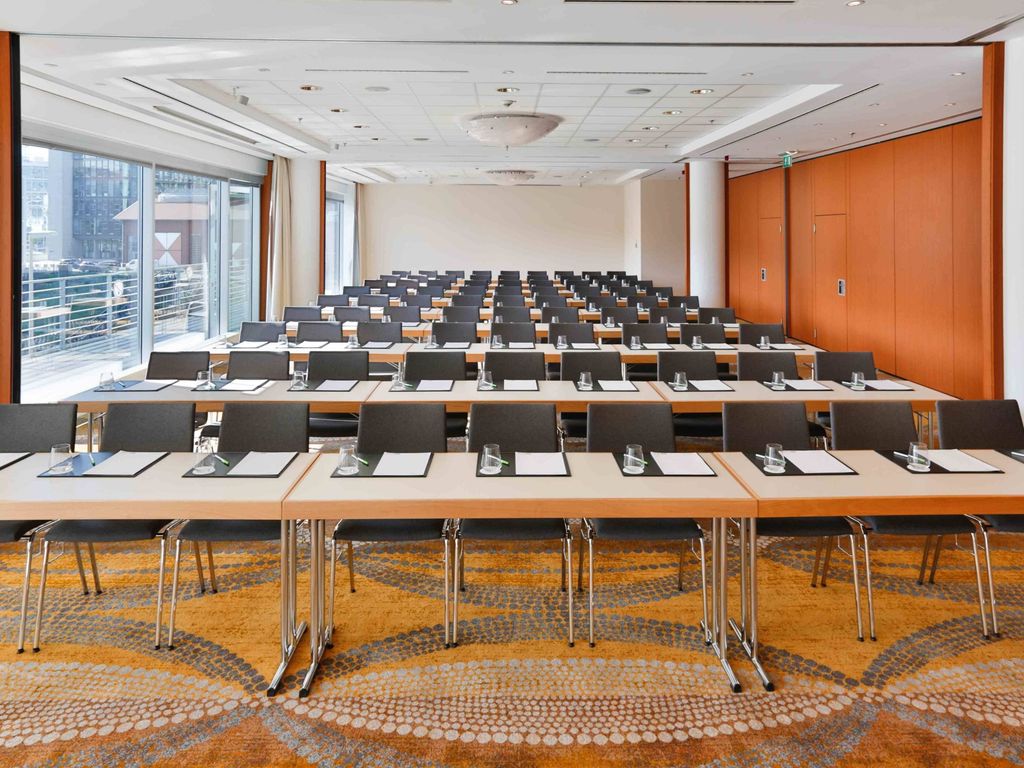 Courtyard by Marriott Duesseldorf Hafen