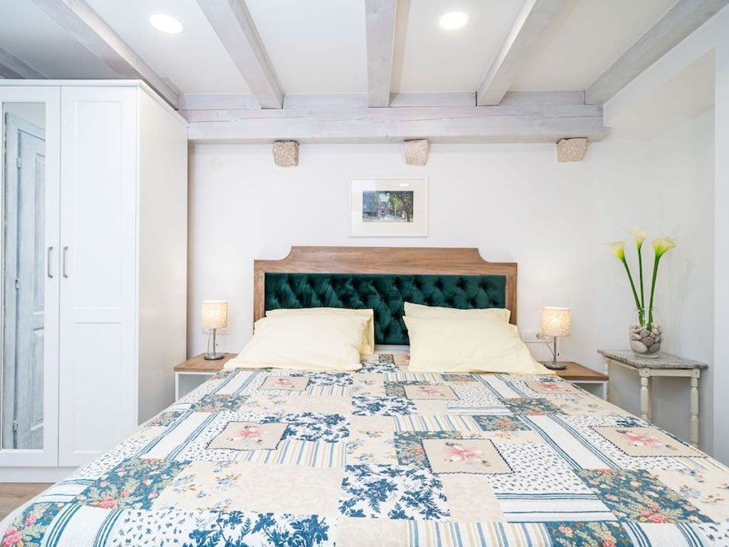 Pavisa Old town rooms