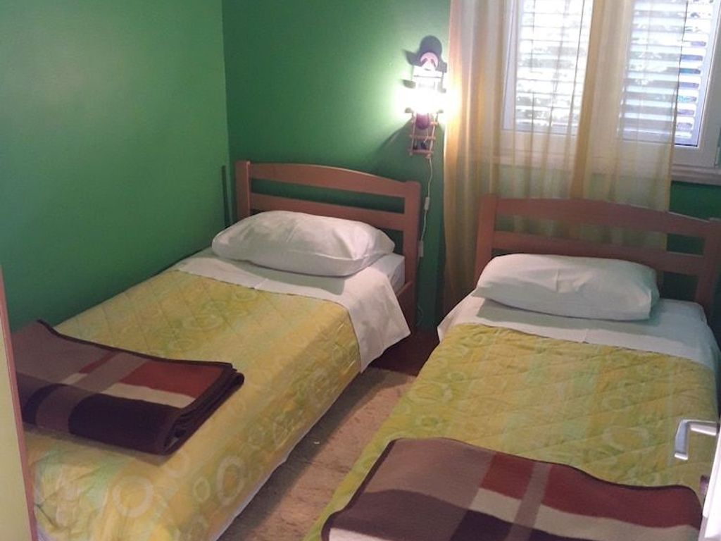 Anmar Apartments