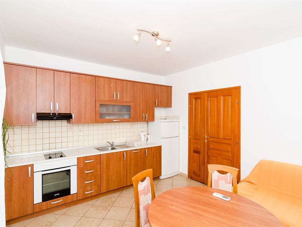 Burum Accommodation