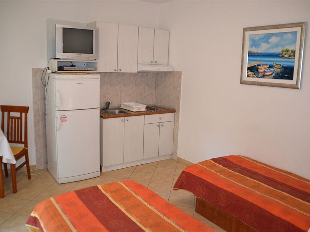 Kusalo Apartments
