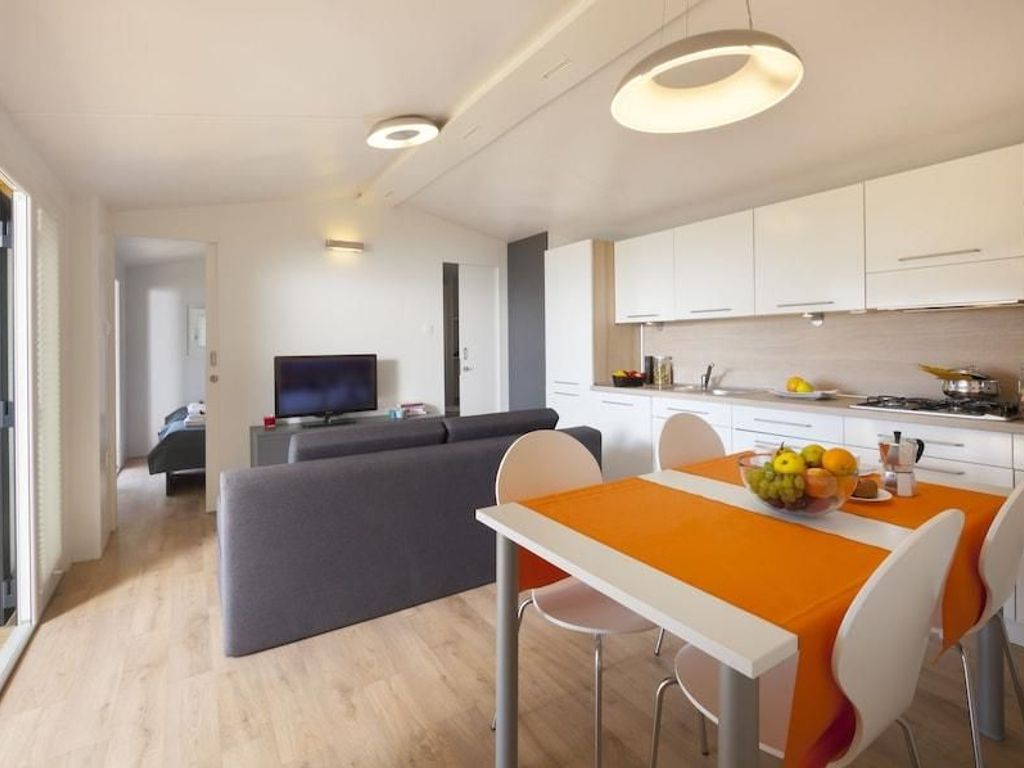 Bella Vista Homes