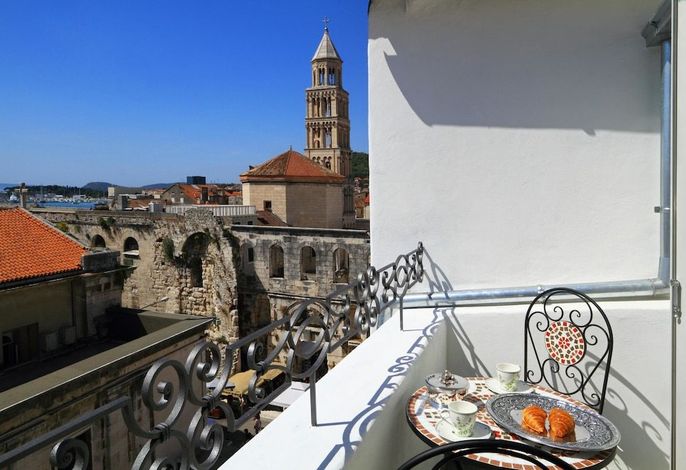 La Porta Luxury Rooms