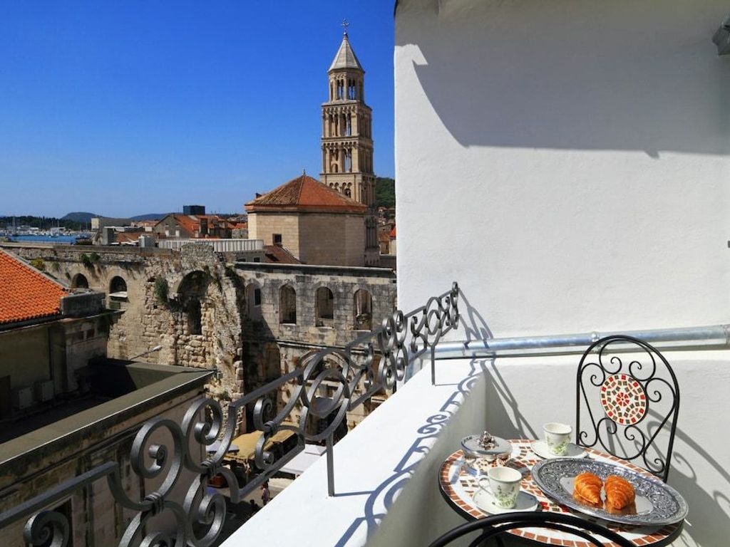 La Porta Luxury Rooms
