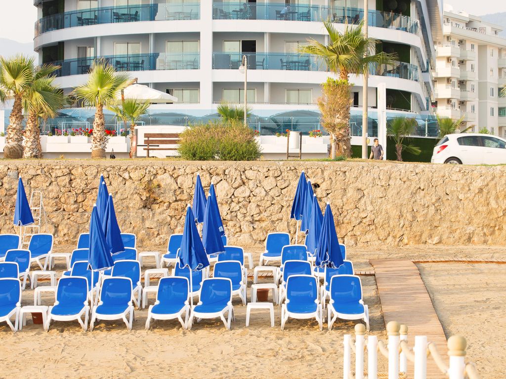 Sunprime C-Lounge