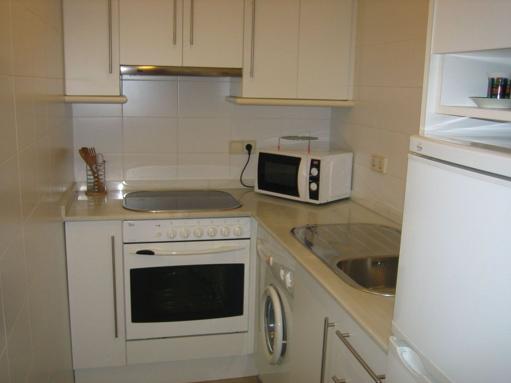 Sant Jordi Girona Apartaments