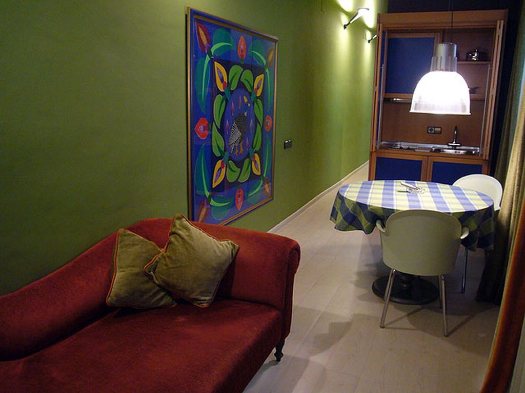 Sant Jordi Girona Apartaments