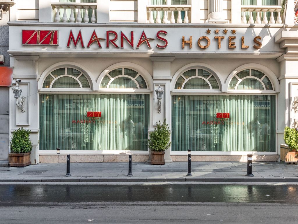 Marnas Hotels