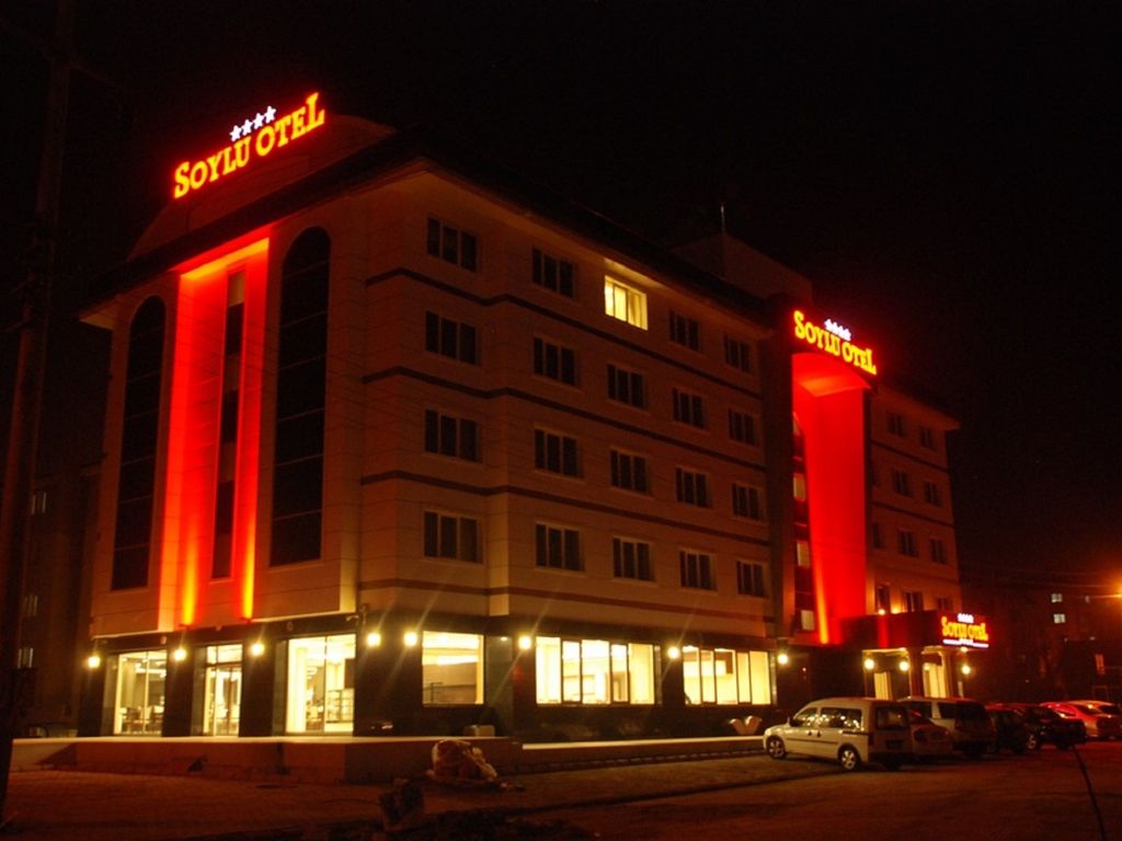 Soylu Otel