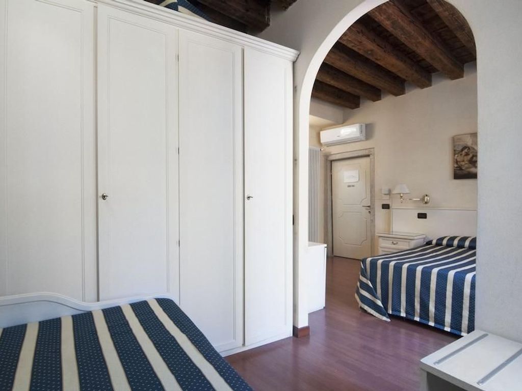 Venice Resorts