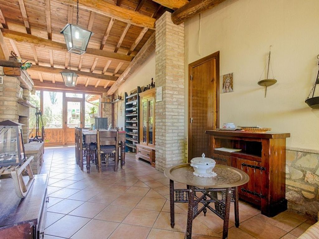 Agriturismo La Mora