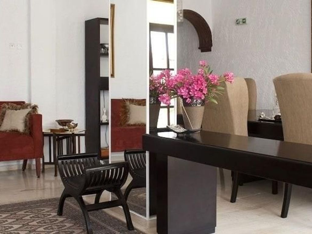 Hotel Cattleya
