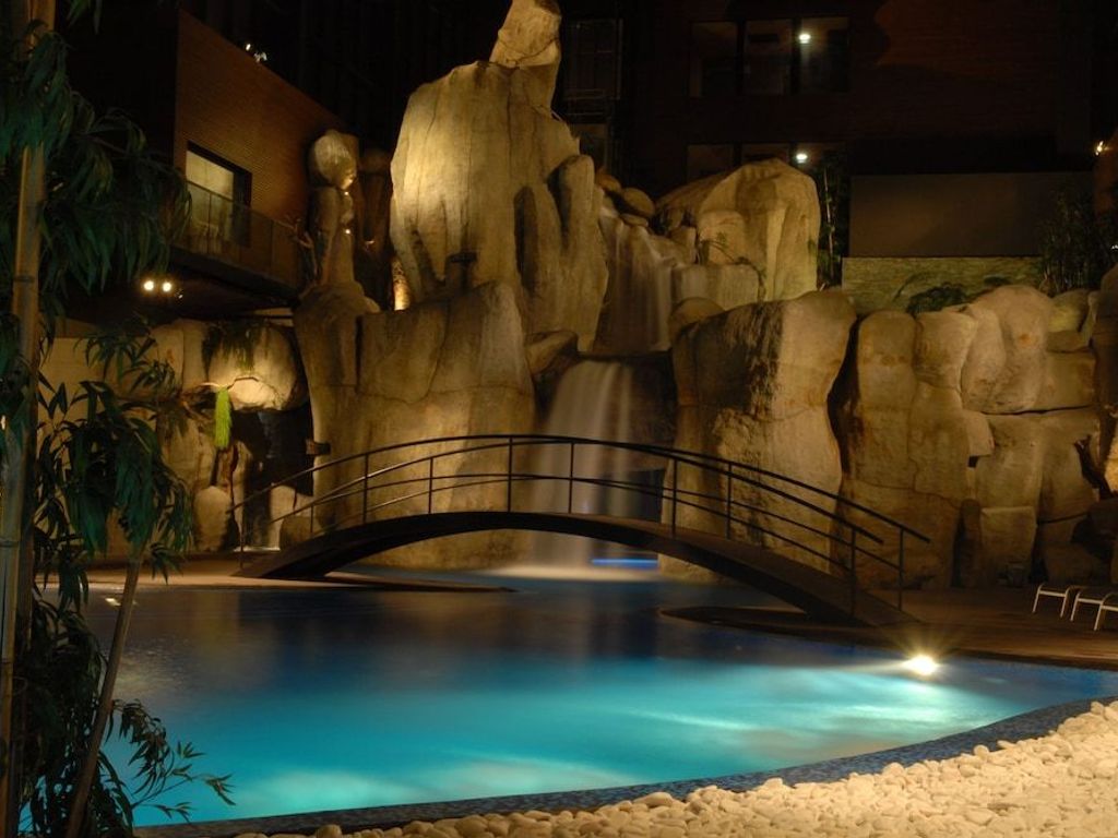 H2otel Congress & Medical Spa