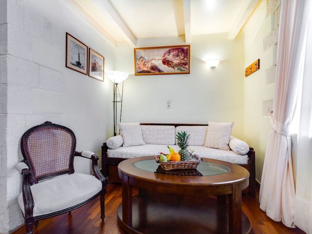 Casa Leone Hotel
