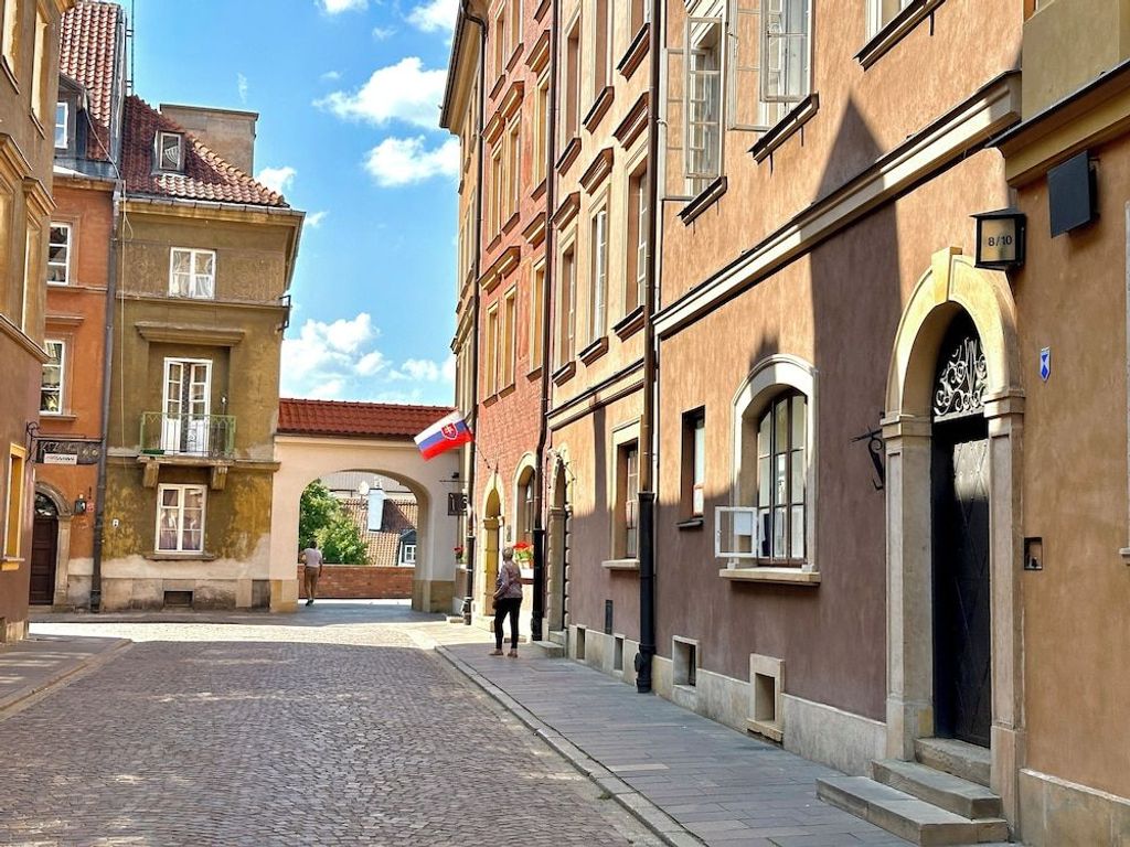 Stone Steps Apartments