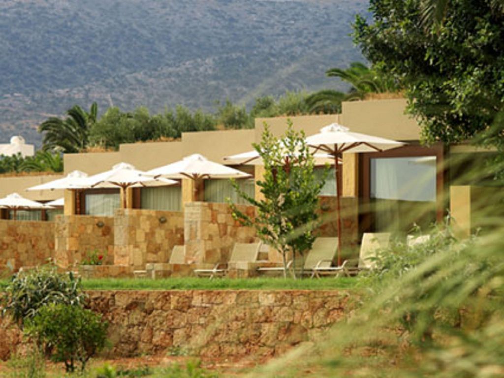 Kernos Beach Hotel and Bungalows