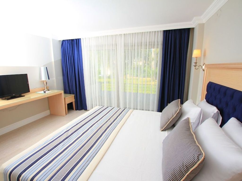 Palm Bay Beach Hotel