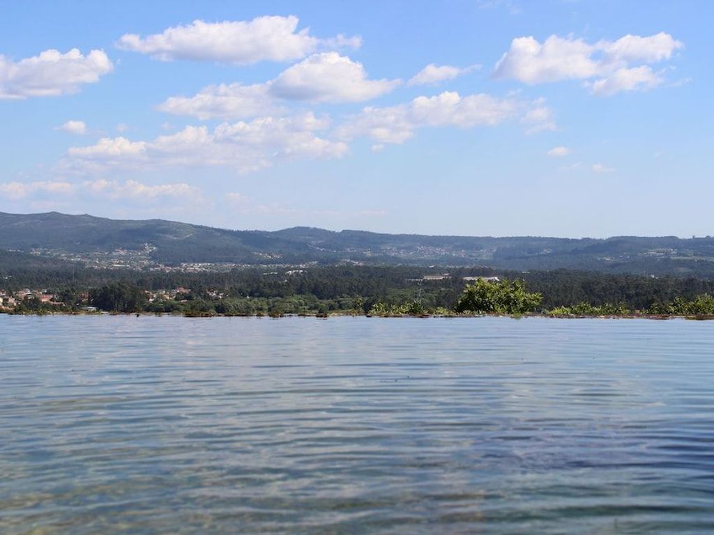 Casas do Monte de Roques