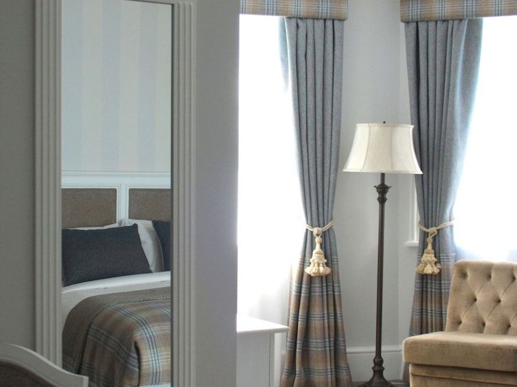 The Clerk & Well Pub & Rooms