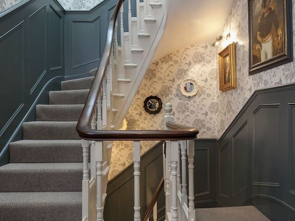 The Clerk & Well Pub & Rooms
