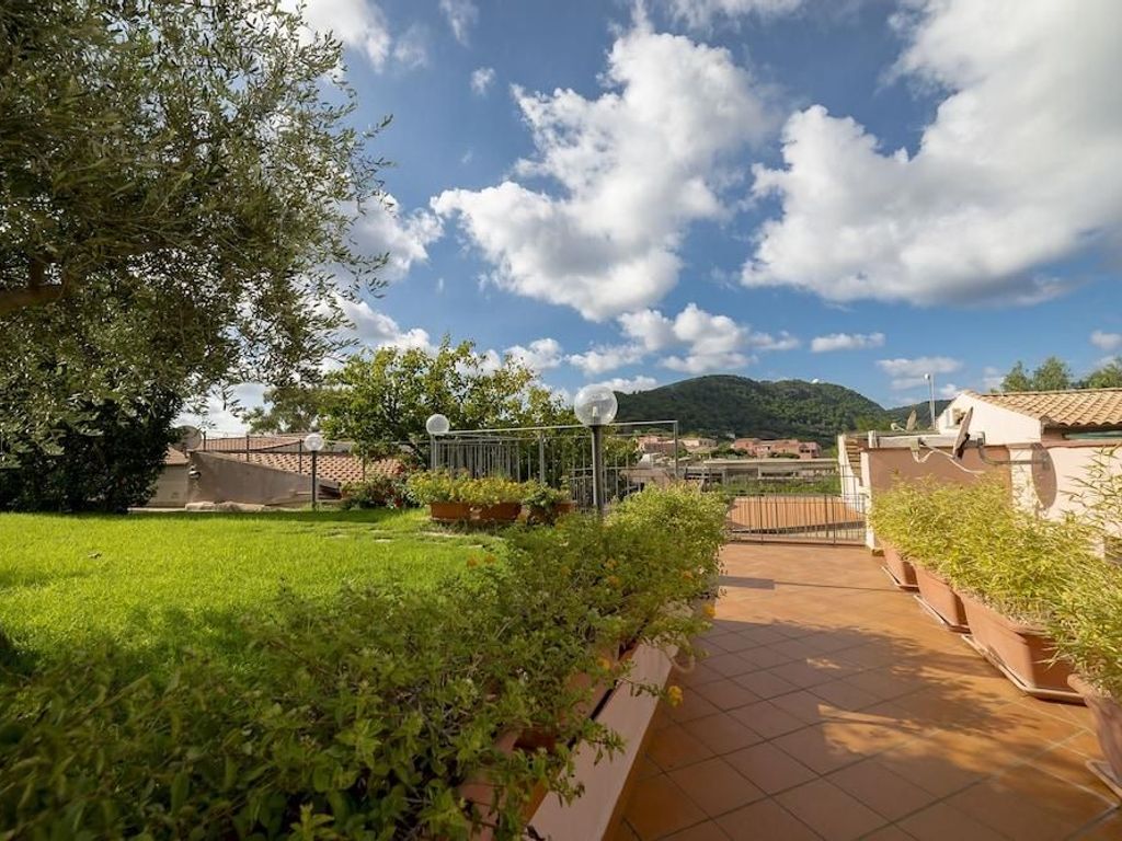 Ca'serta Apartments