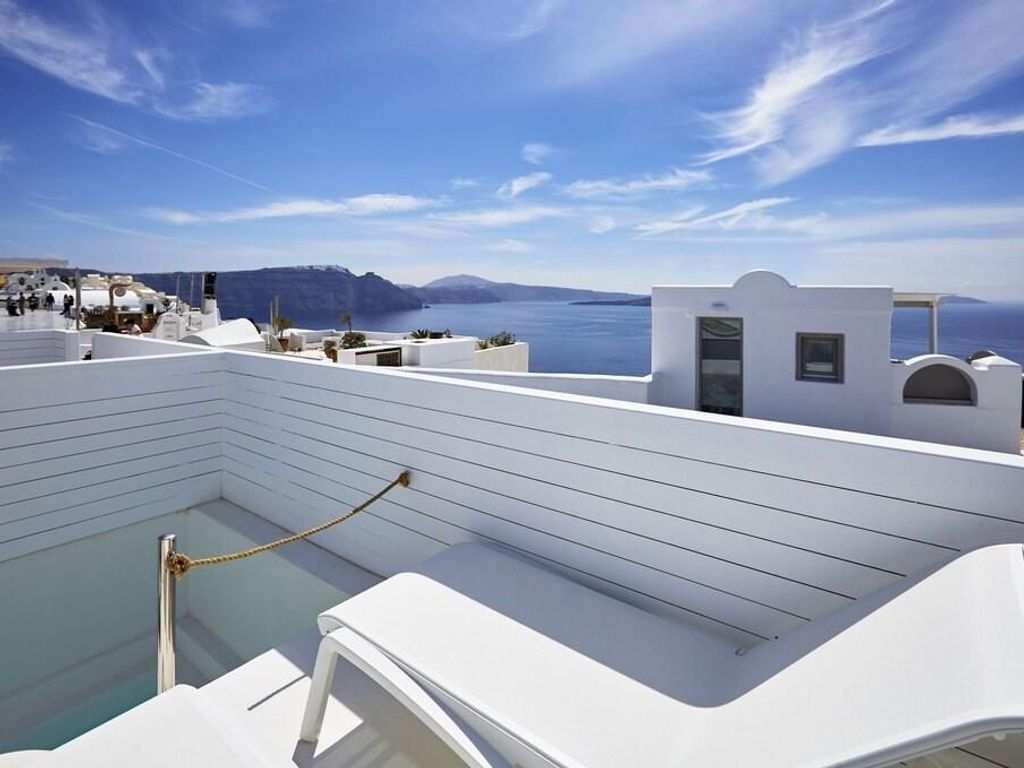 Oia Collection Boutique Suites