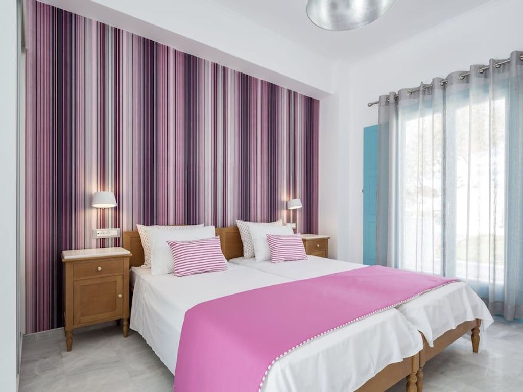 Santellini Hotel