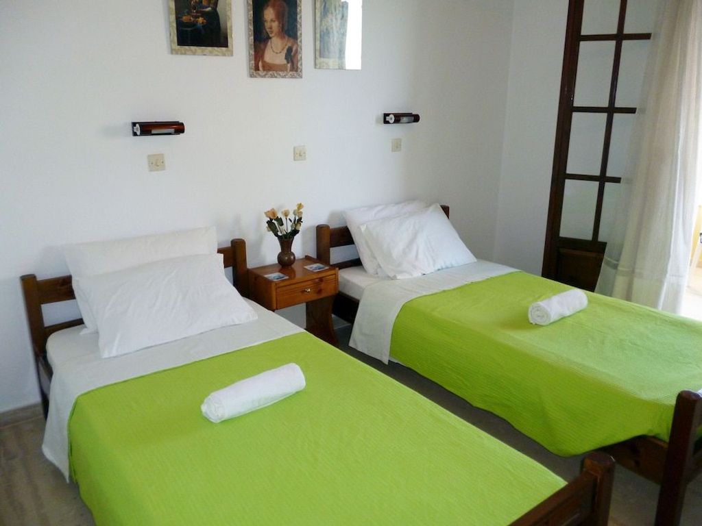Villa Helen's Apartments