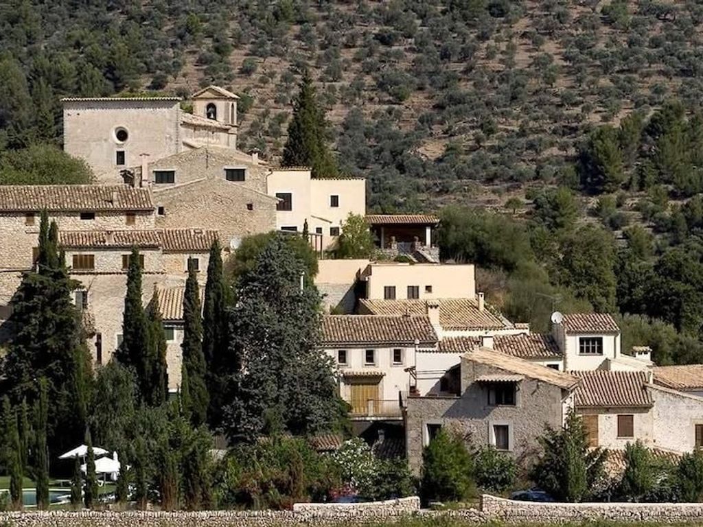 Hotel Dalt Muntanya