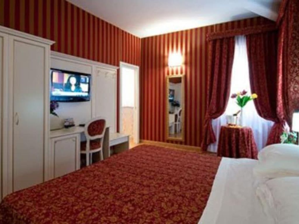 Trevi 41 Hotel