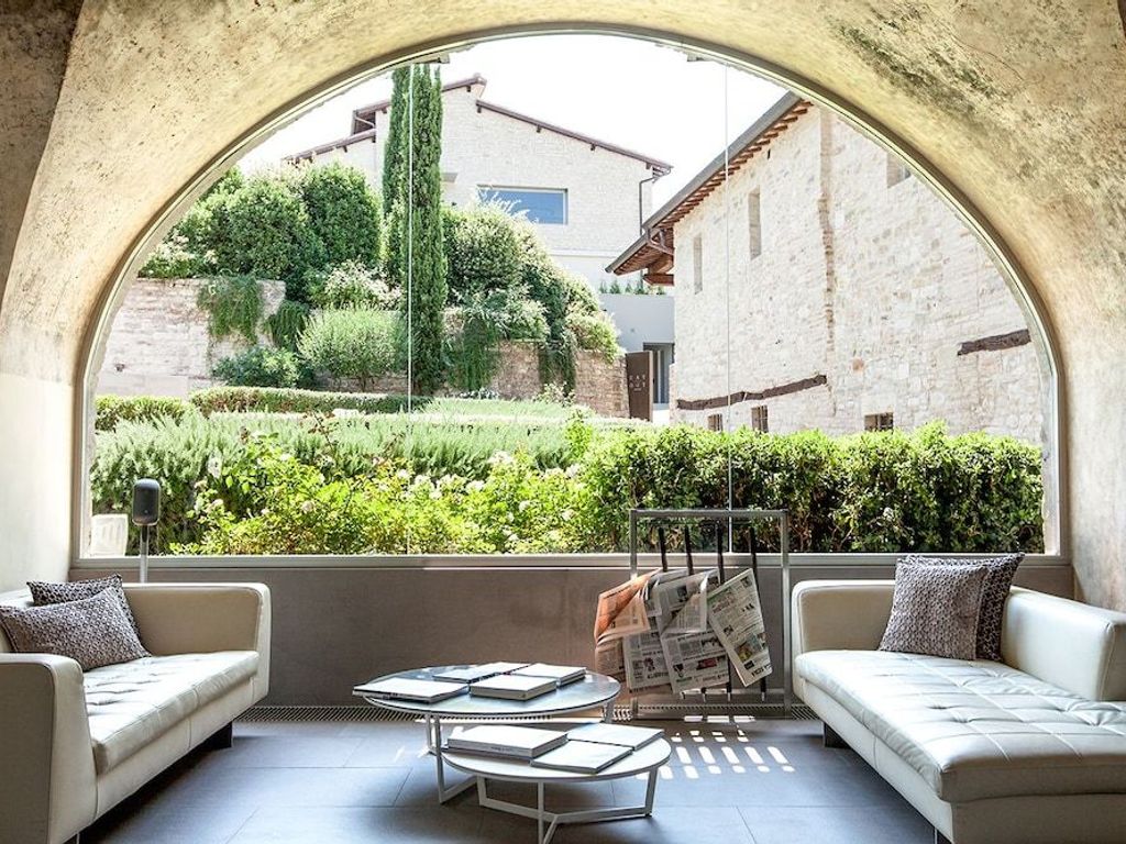 Nun Assisi Relais Spa Museum