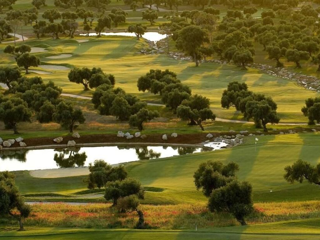 Arcos Fairways