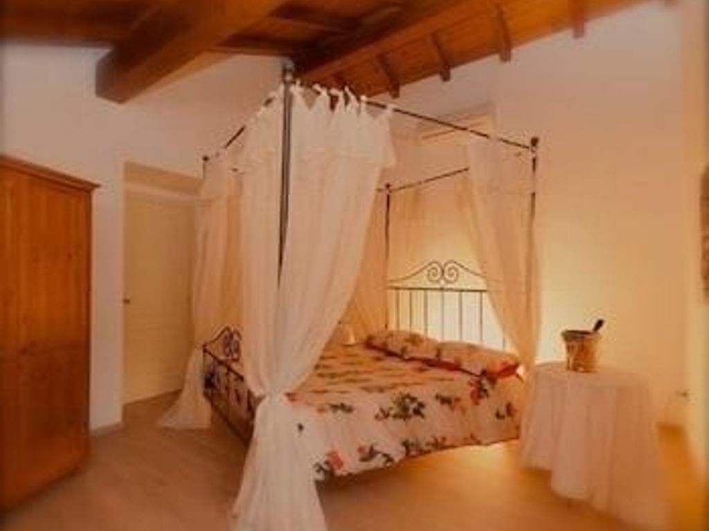 Villa Vinicia