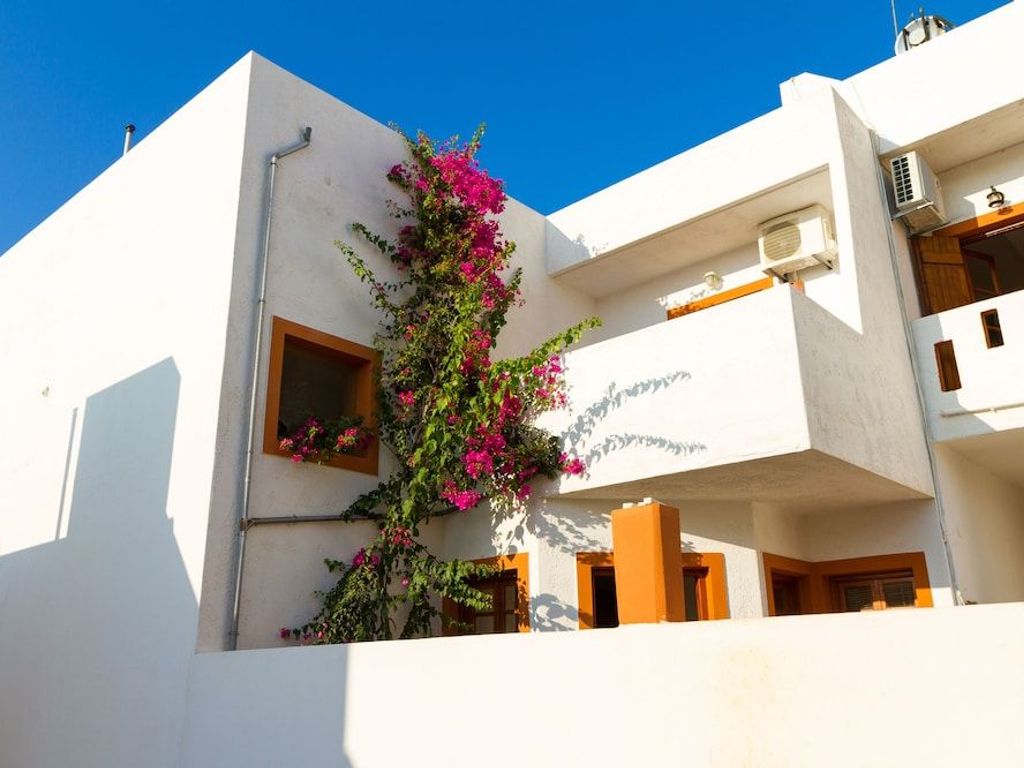 Ideal Hotel