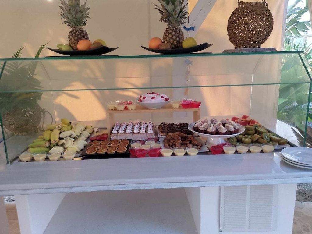 Alia Suites & Alia Beachfront Suites and Spa