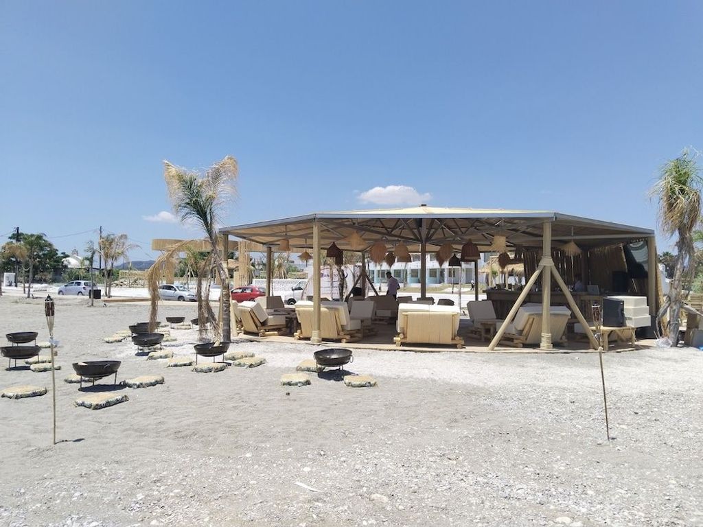 Alia Suites & Alia Beachfront Suites and Spa