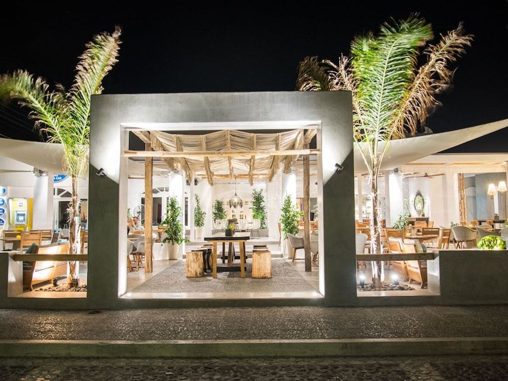 Makris Beach Hotel
