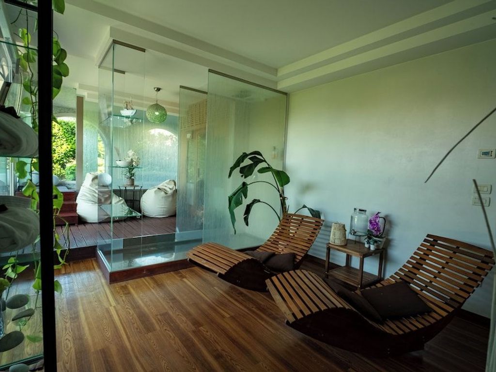 Acqua Resorts