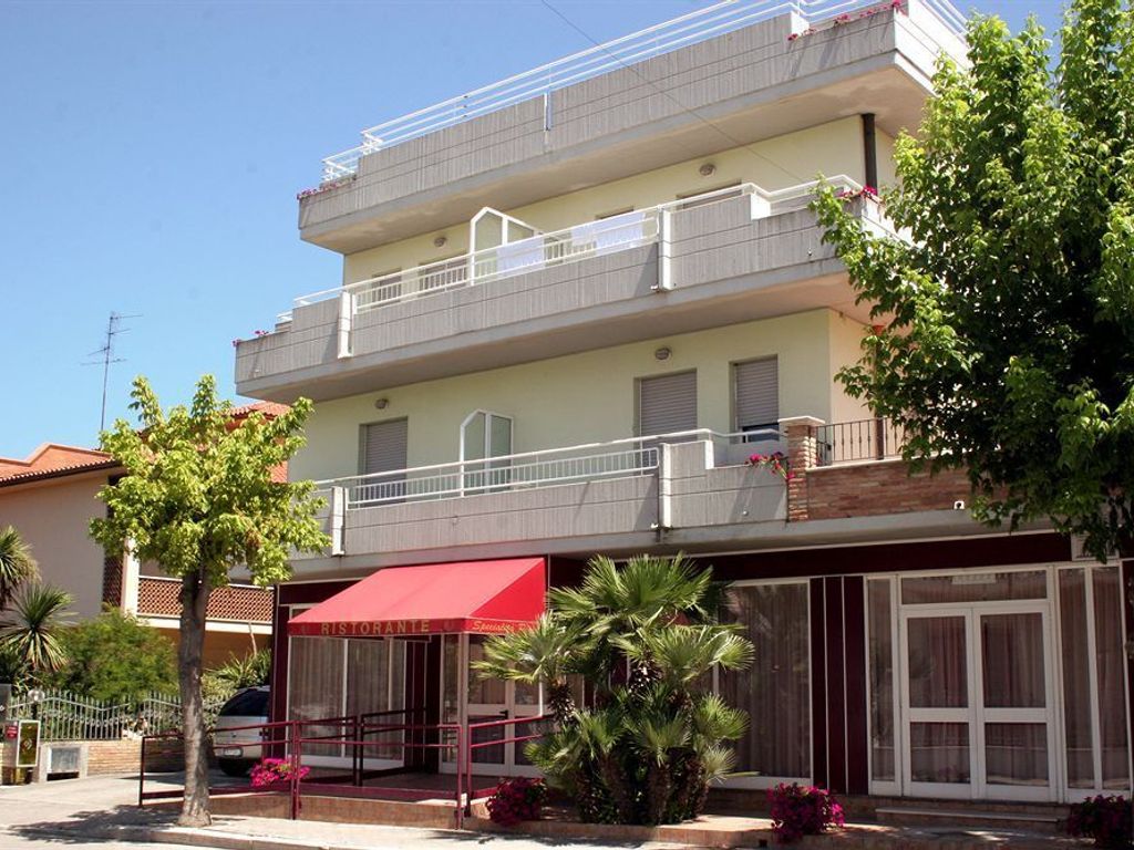 Hotel Mediterraneo