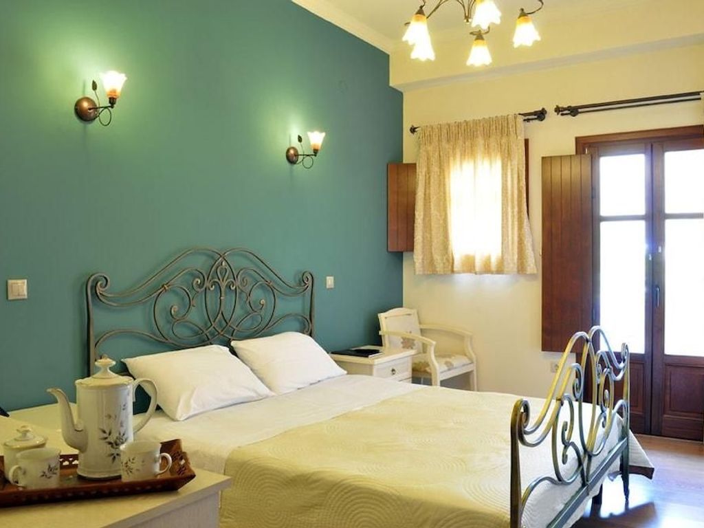 Areos Polis Hotel