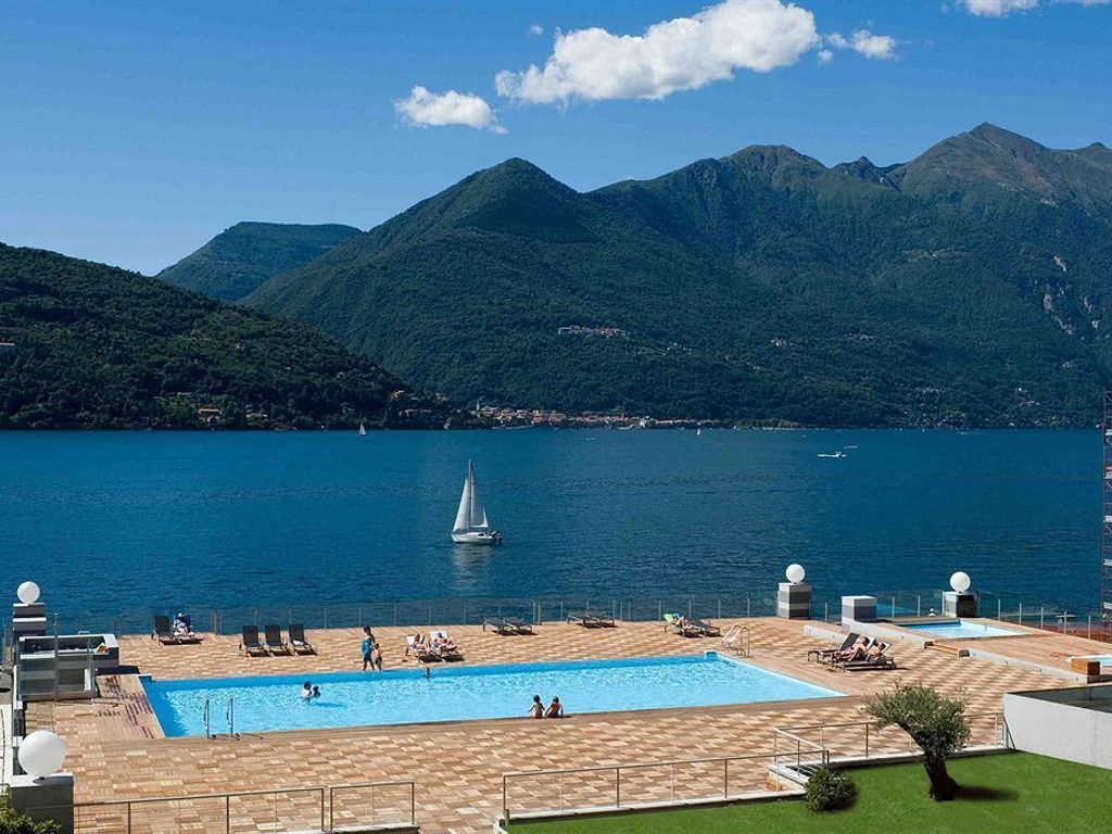 Golfo Gabella Lake Resort