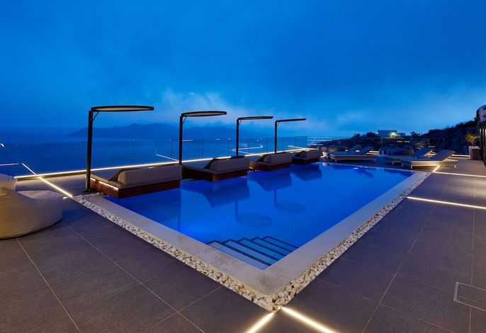 Oia Suites