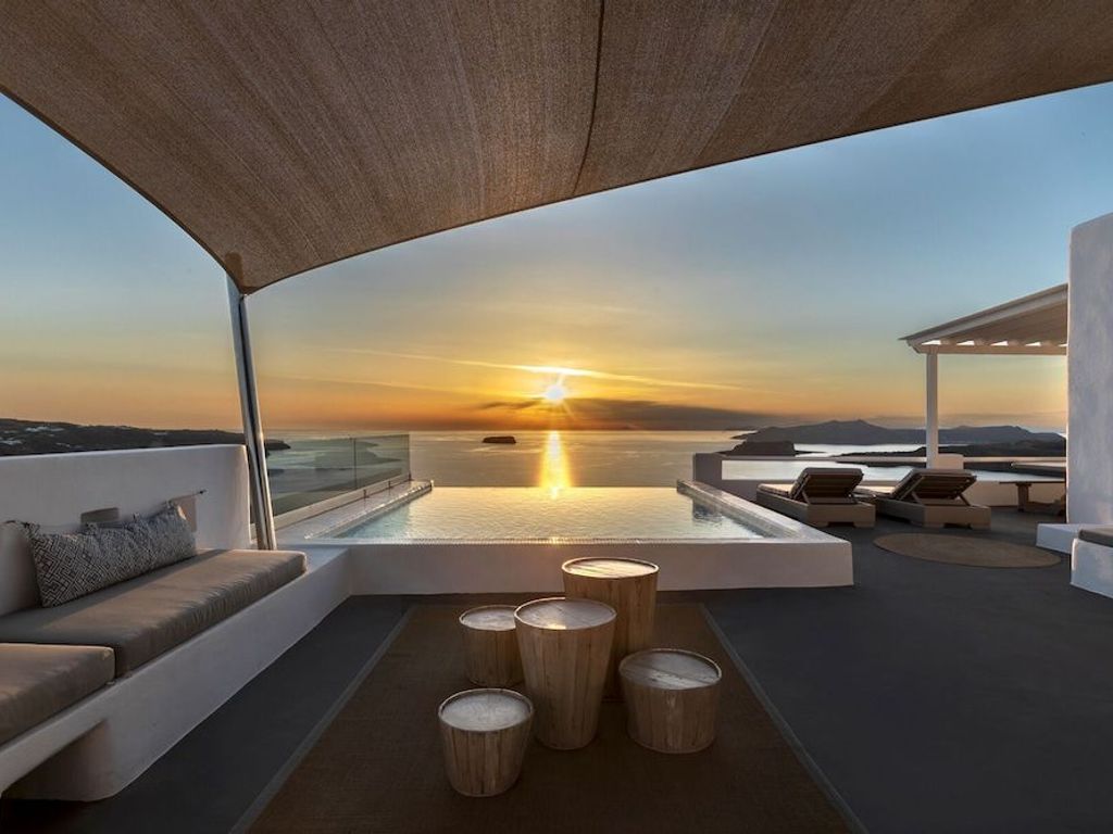 Grand View