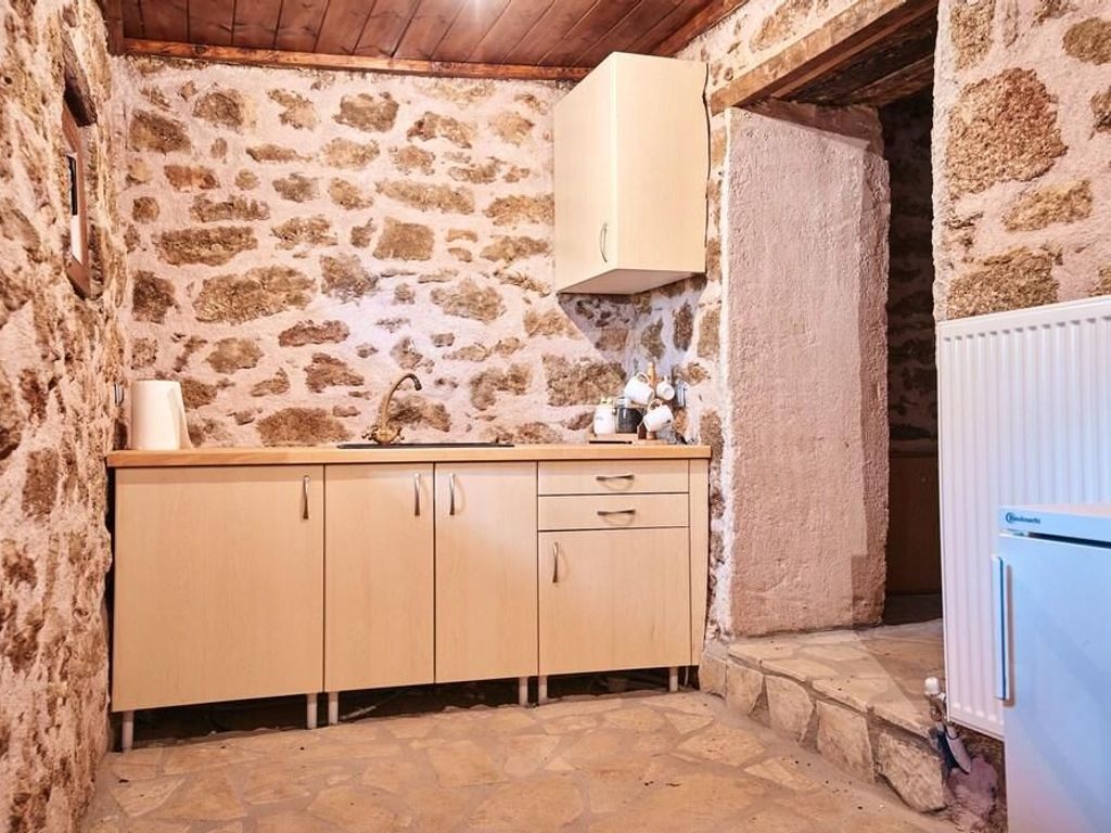 Hostel Elisson