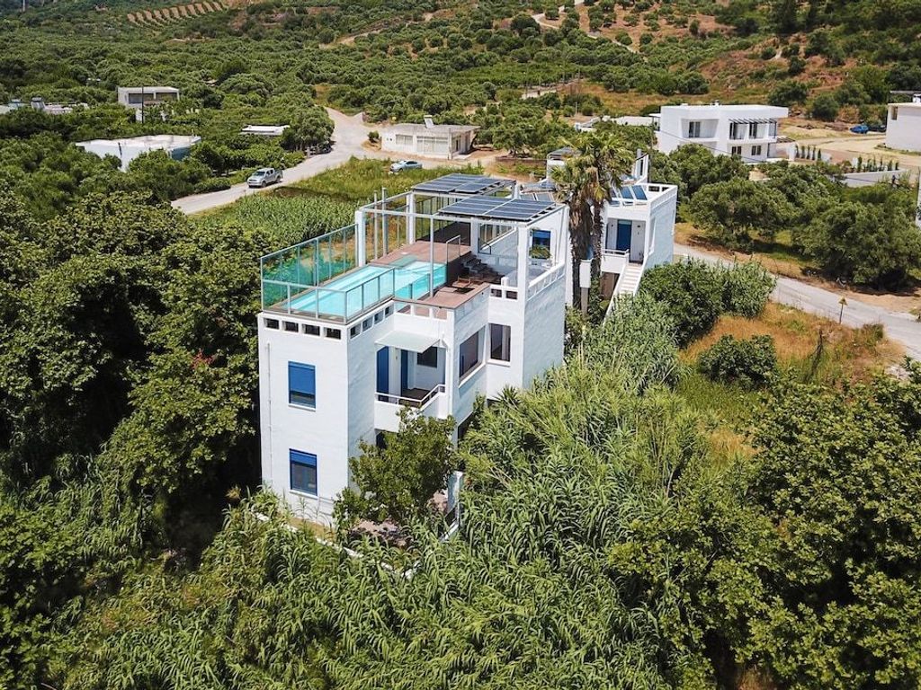 Anna Plakias Apartments