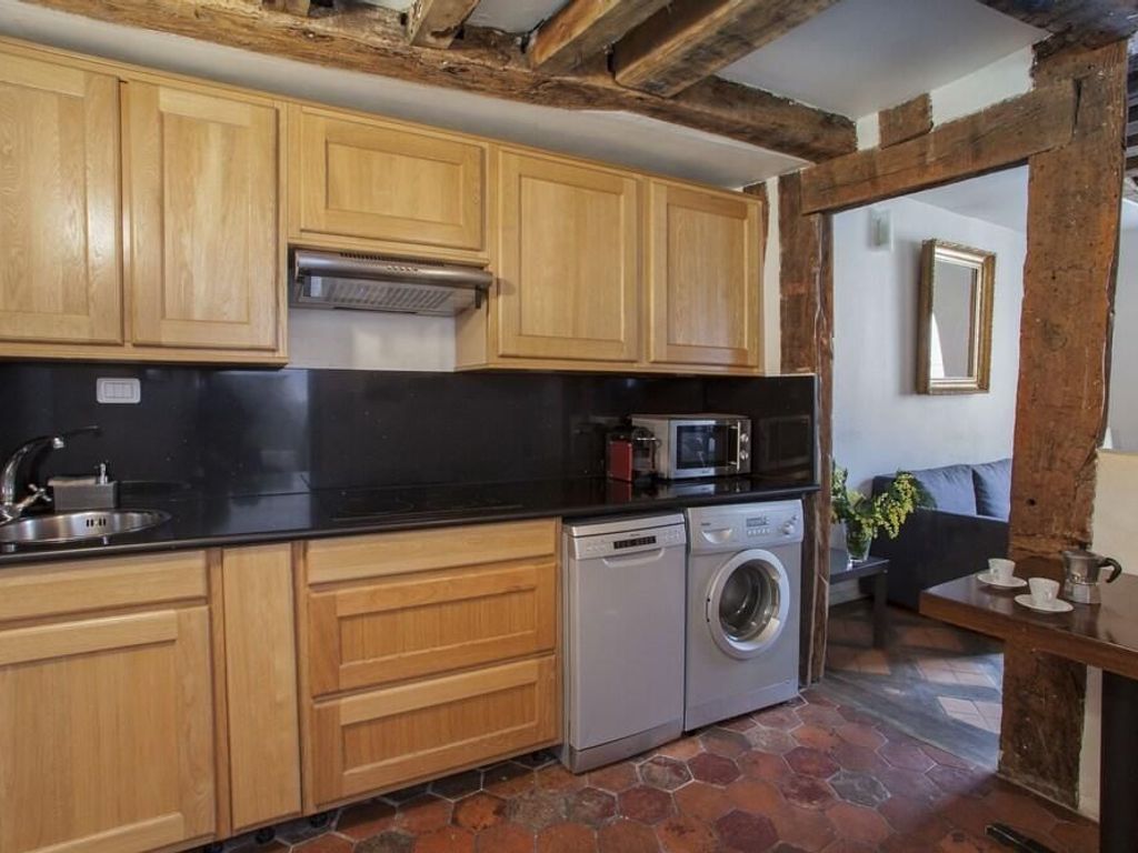 Gregoire Apartment