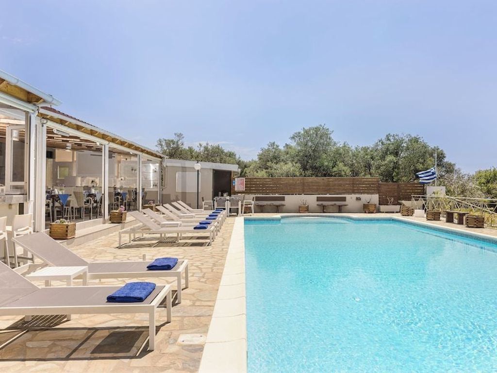 Panorama Fanari Studios & Apartments