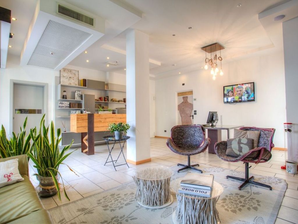 D-Place Hotel & Suite