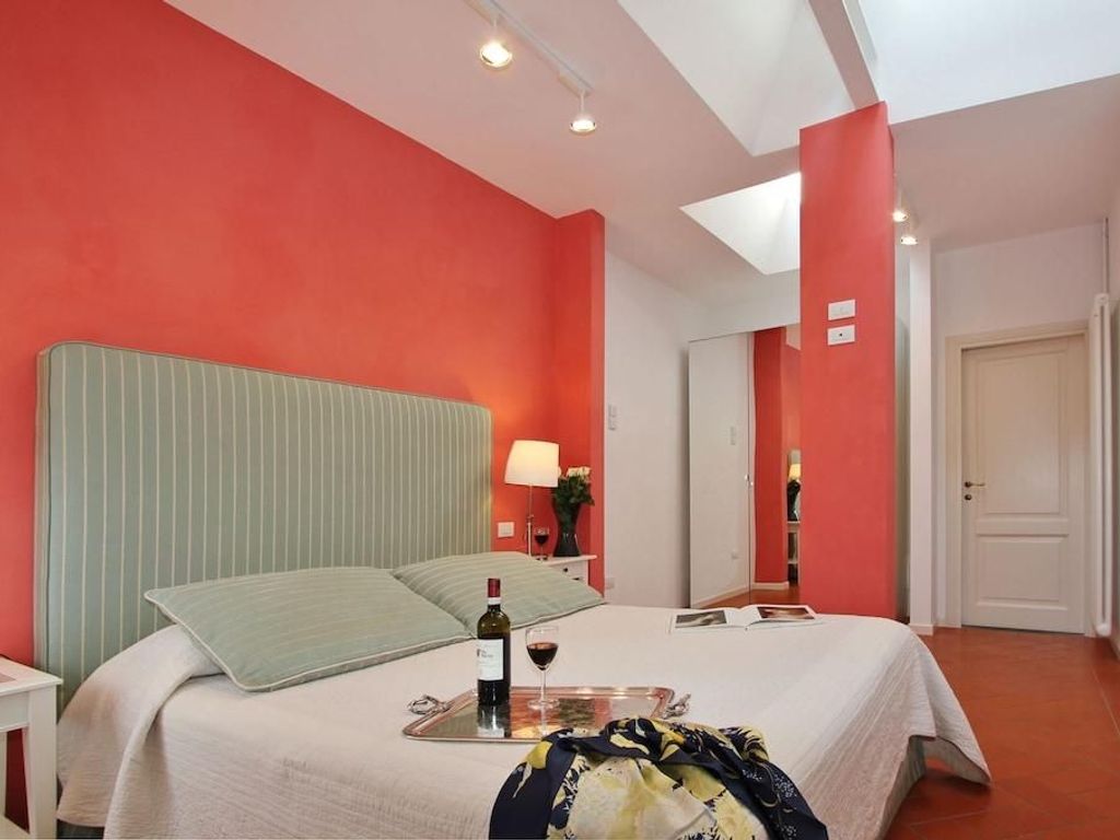 Florence View Apartments